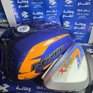 تانكي بوكسر أزرق جبلي صيني مع الصفاحيات