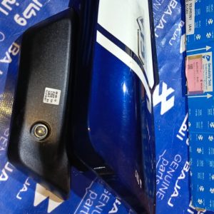 صفاحية V15 ازرق يمين اصلية وكالة