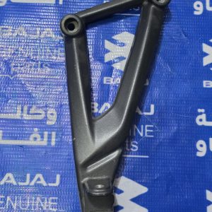راسطة دوسة راكب يمين بولسر 200